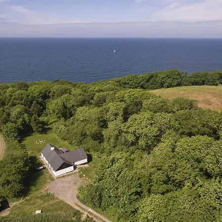 Vakantiehuis Agir - 200m From The Sea By Interhome *